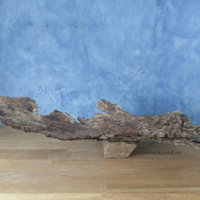 Buchdruckerstory 1, Tischobjekt aus Wildholz, mit Naturstein